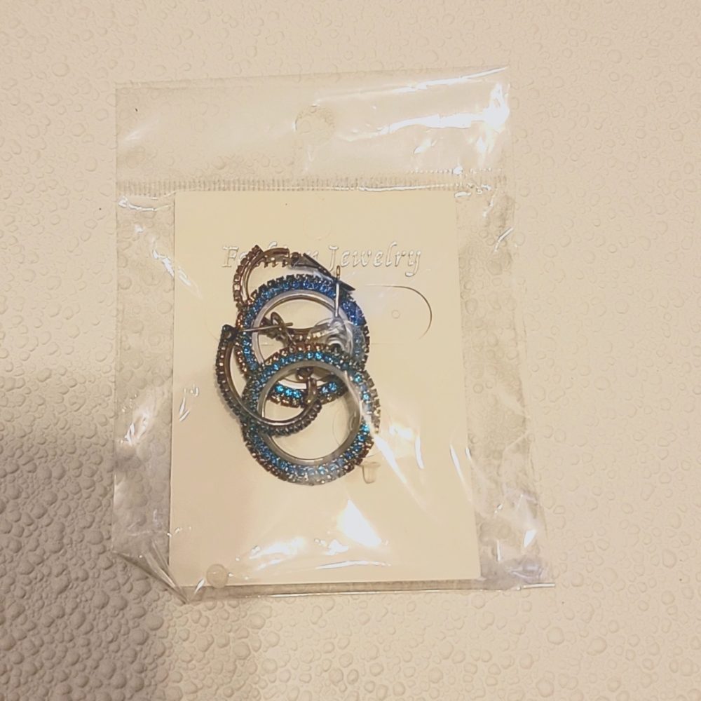 10 pairs of Earrings For $20